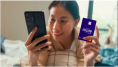 חדש Rewire Card: הכרטיס שיחולל מהפכה בתשלום משכורות לעובדים זרים?